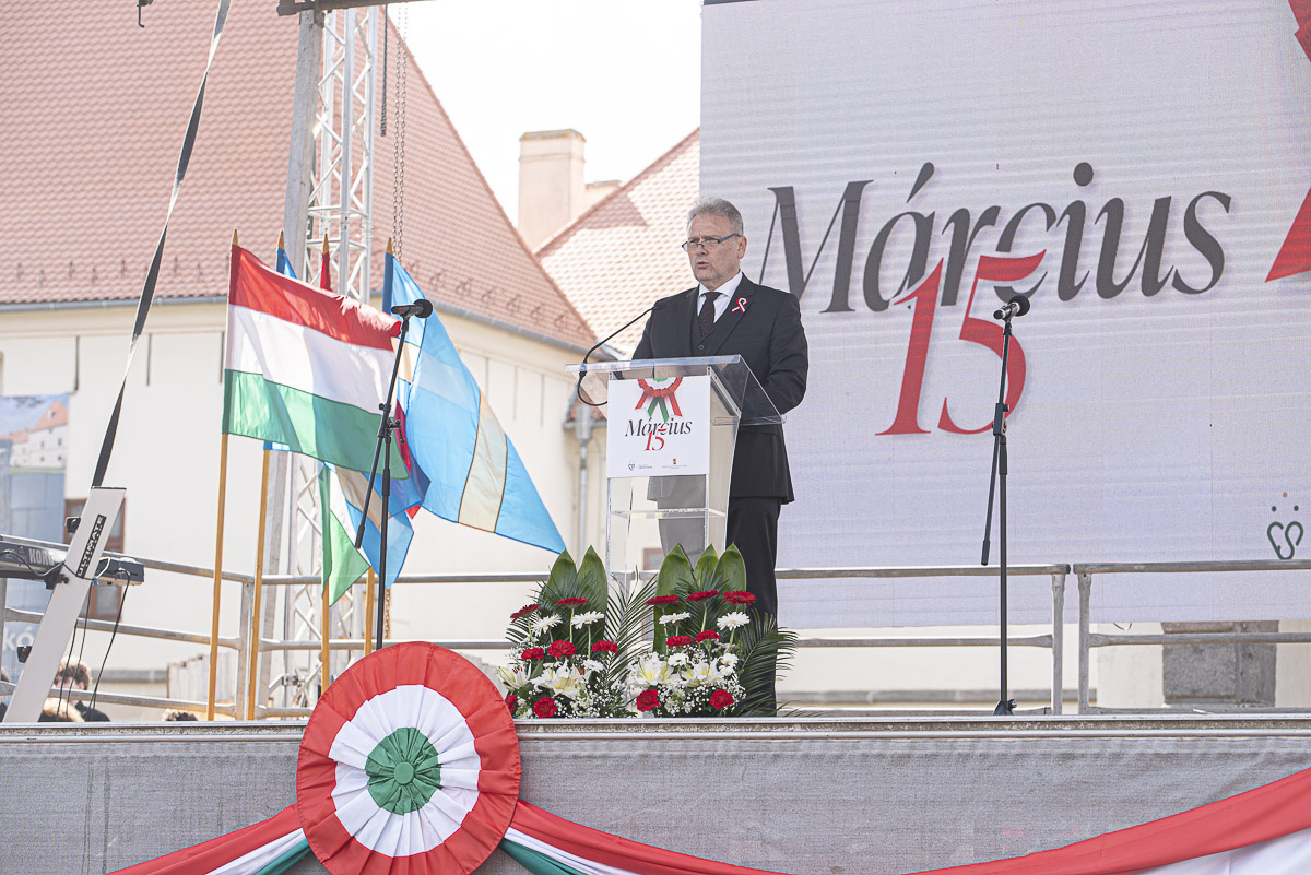 Korodi Attila: A jövő mindig azoké, akik felelősséget vállalnak érte Korodi Attila: A jövő mindig azoké, akik felelősséget vállalnak érte